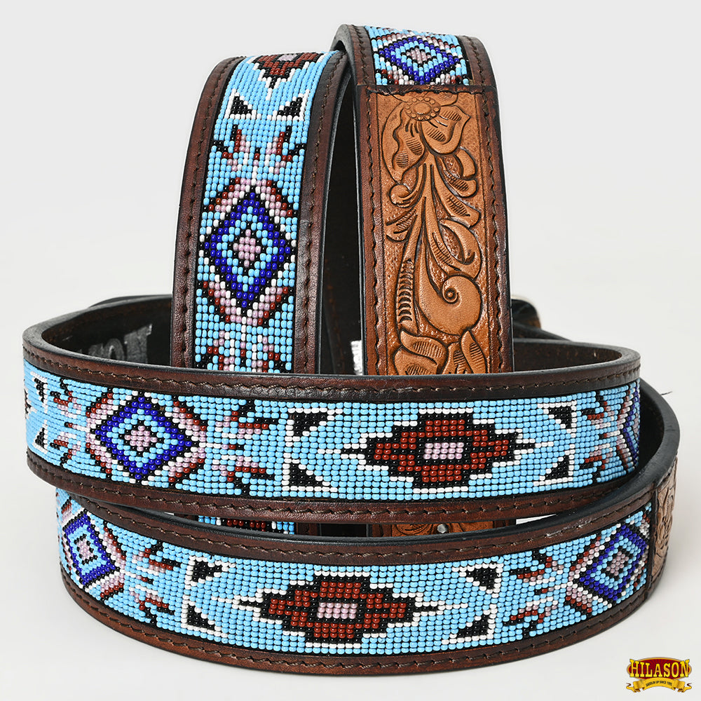 An application scenario or product detail of custom leather cowboy belts - Image 17