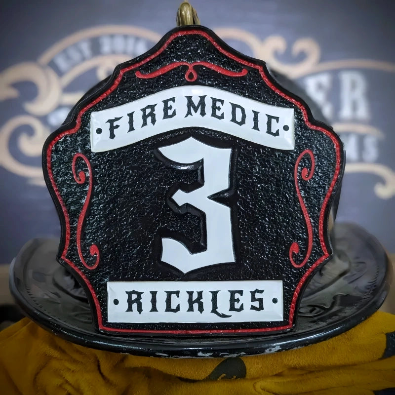 An application scenario or product detail of custom leather firefighter helmet shields - Image 14