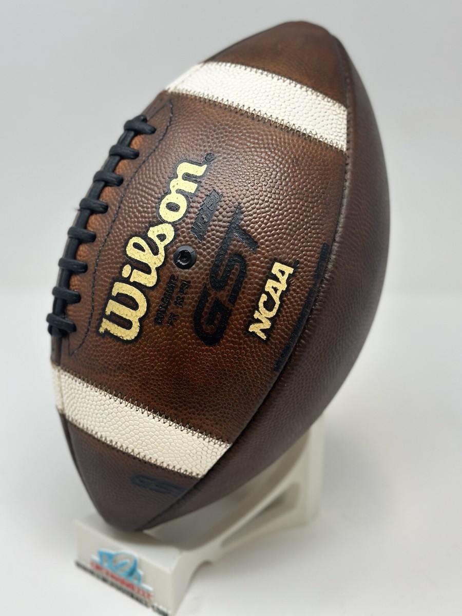 An application scenario or product detail of custom leather footballs - Image 18