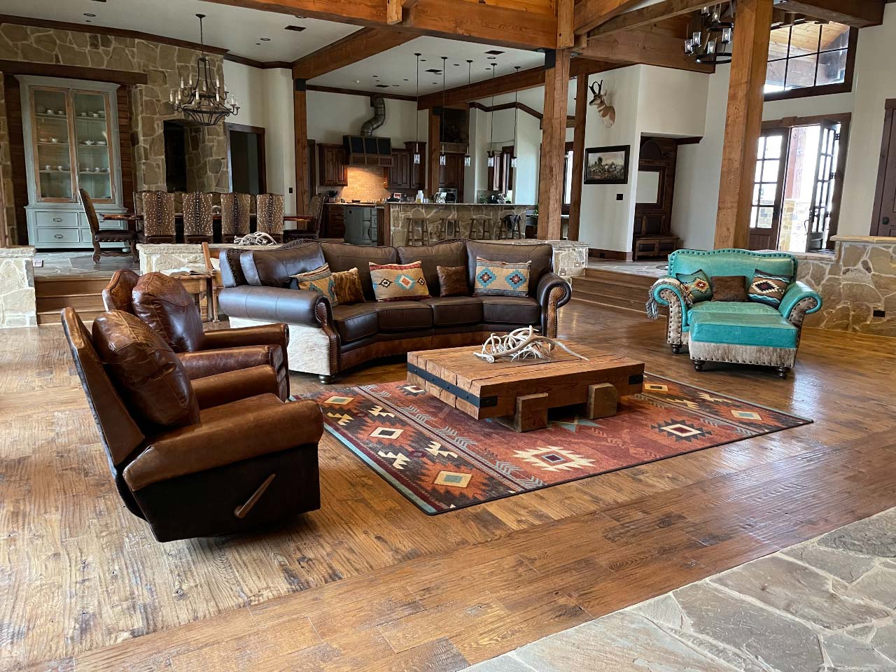 An application scenario or product detail of custom leather furniture - Image 17