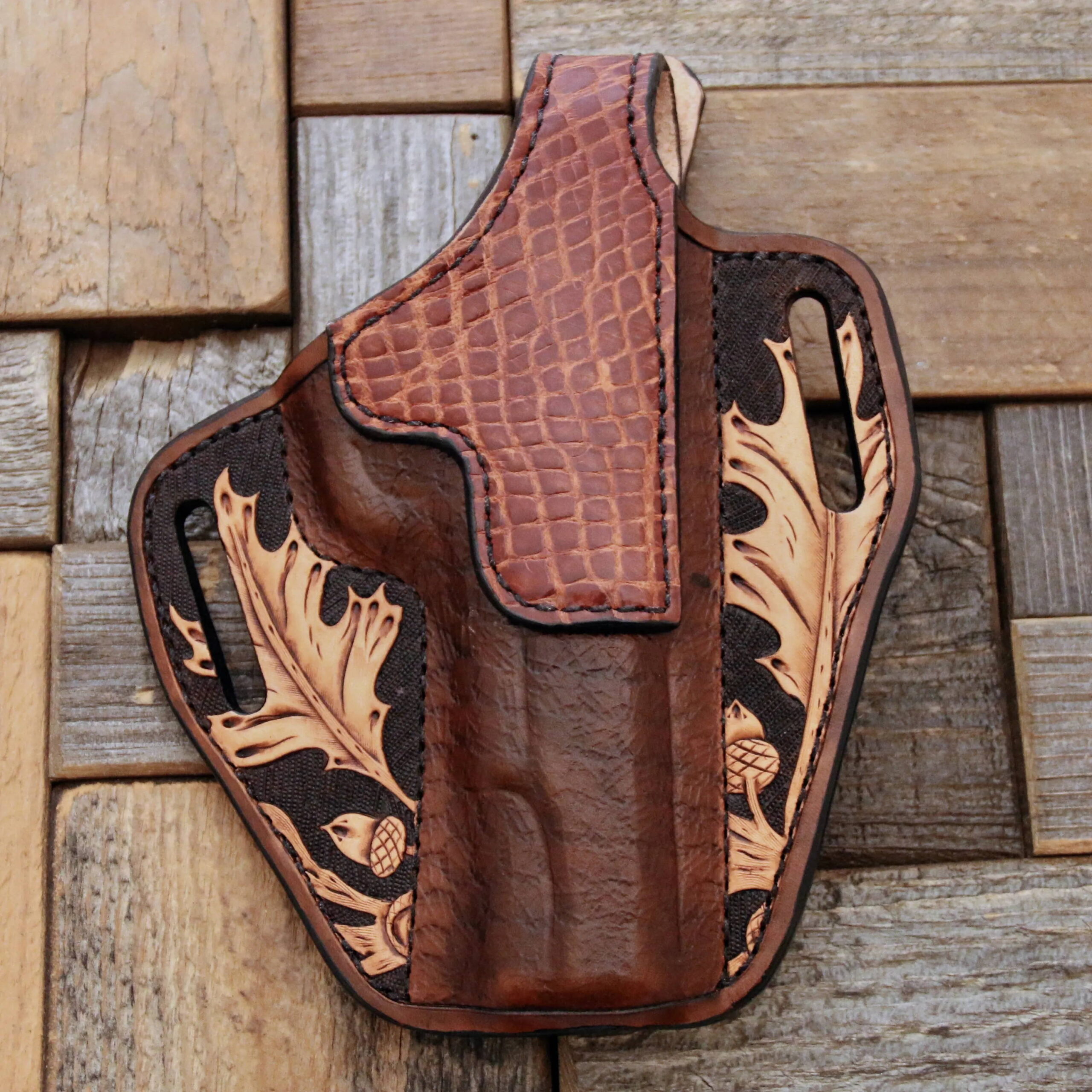 An application scenario or product detail of custom leather holsters - Image 23