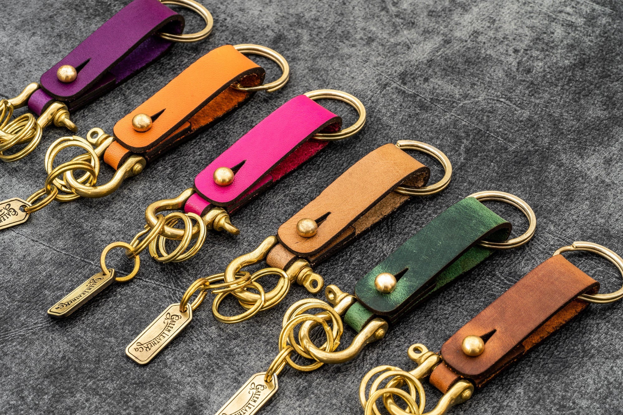An application scenario or product detail of custom leather key fob - Image 21