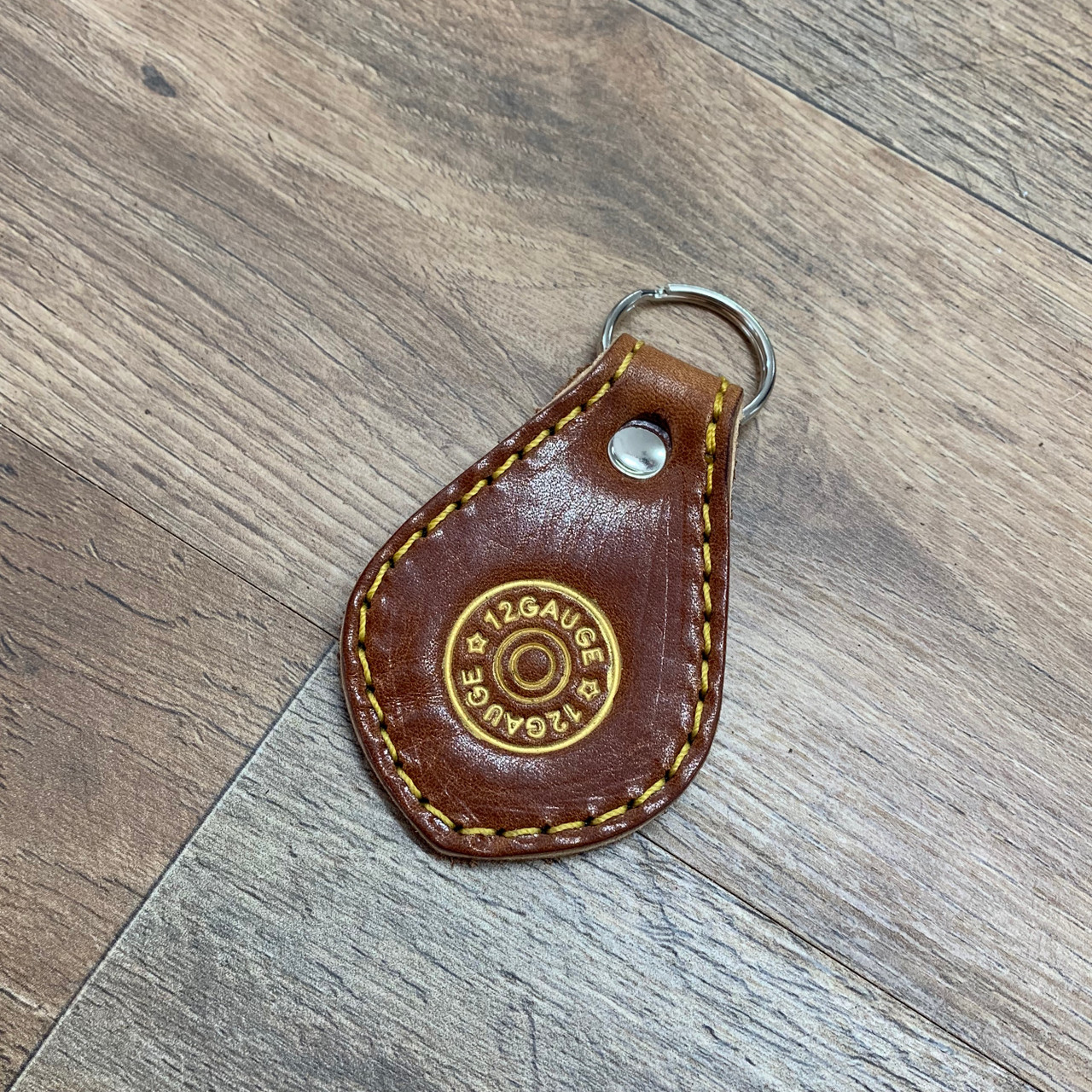 An application scenario or product detail of custom leather key fob - Image 23
