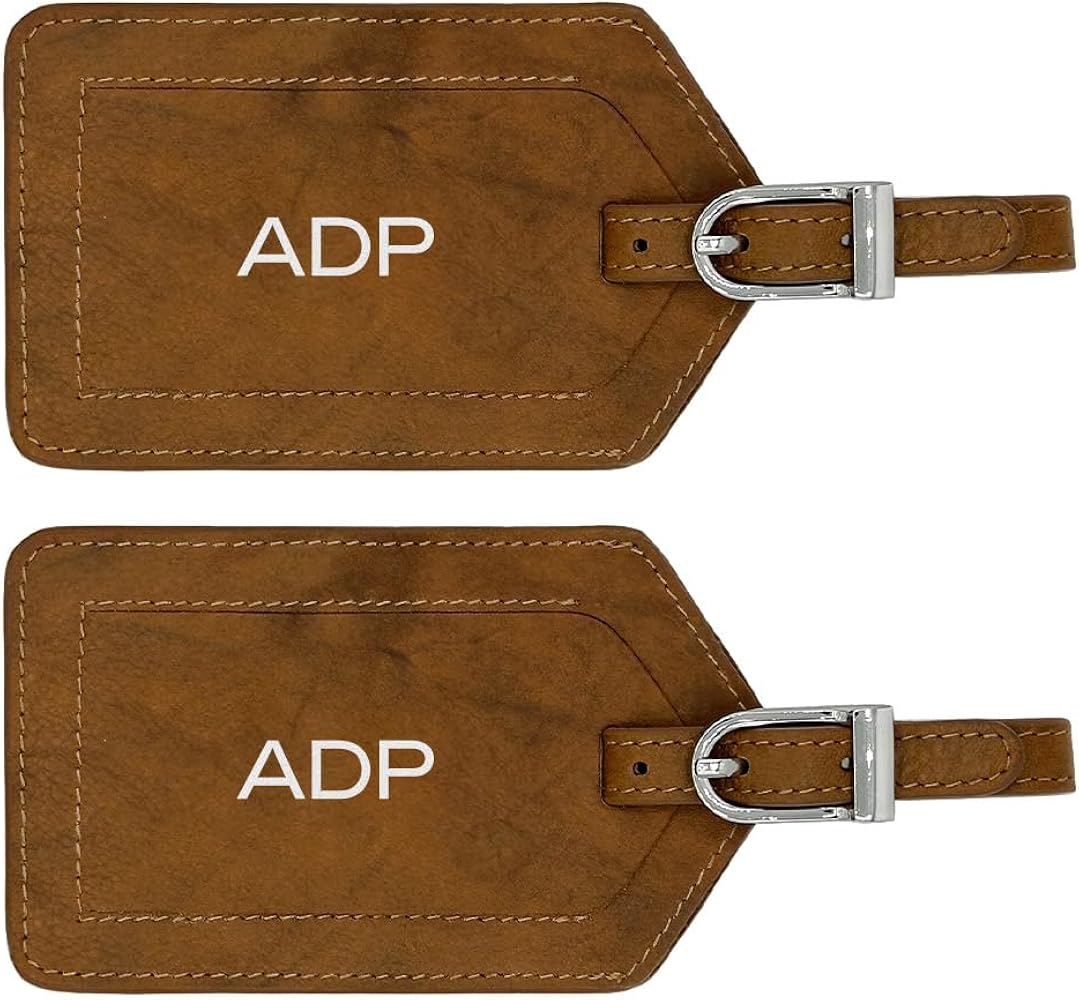 An application scenario or product detail of custom leather luggage tags - Image 12