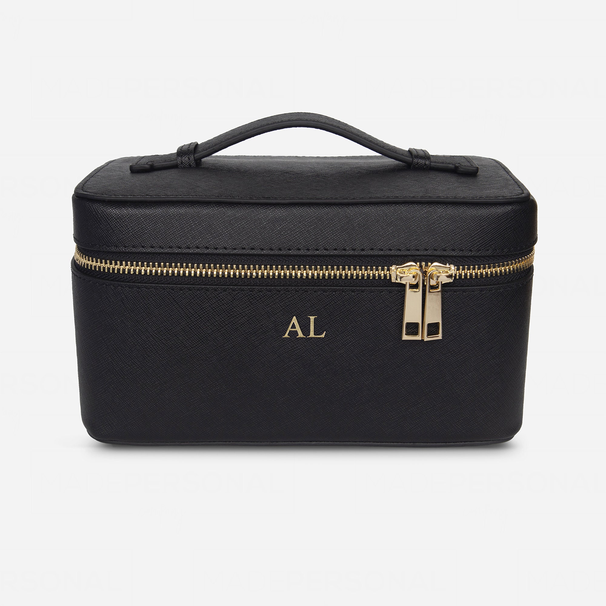 An application scenario or product detail of custom leather makeup bags - Image 8