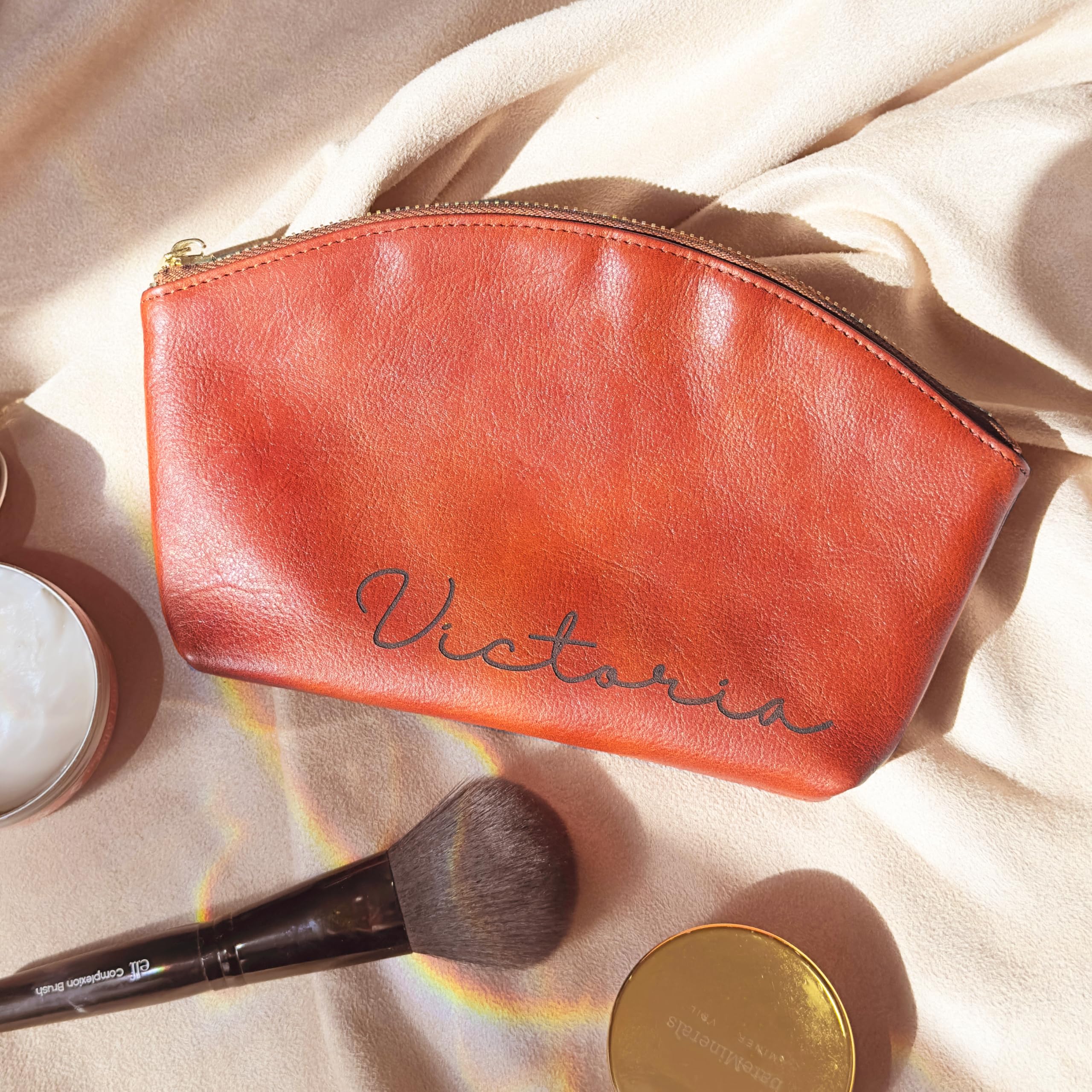 Featured image for the custom leather makeup bags guide