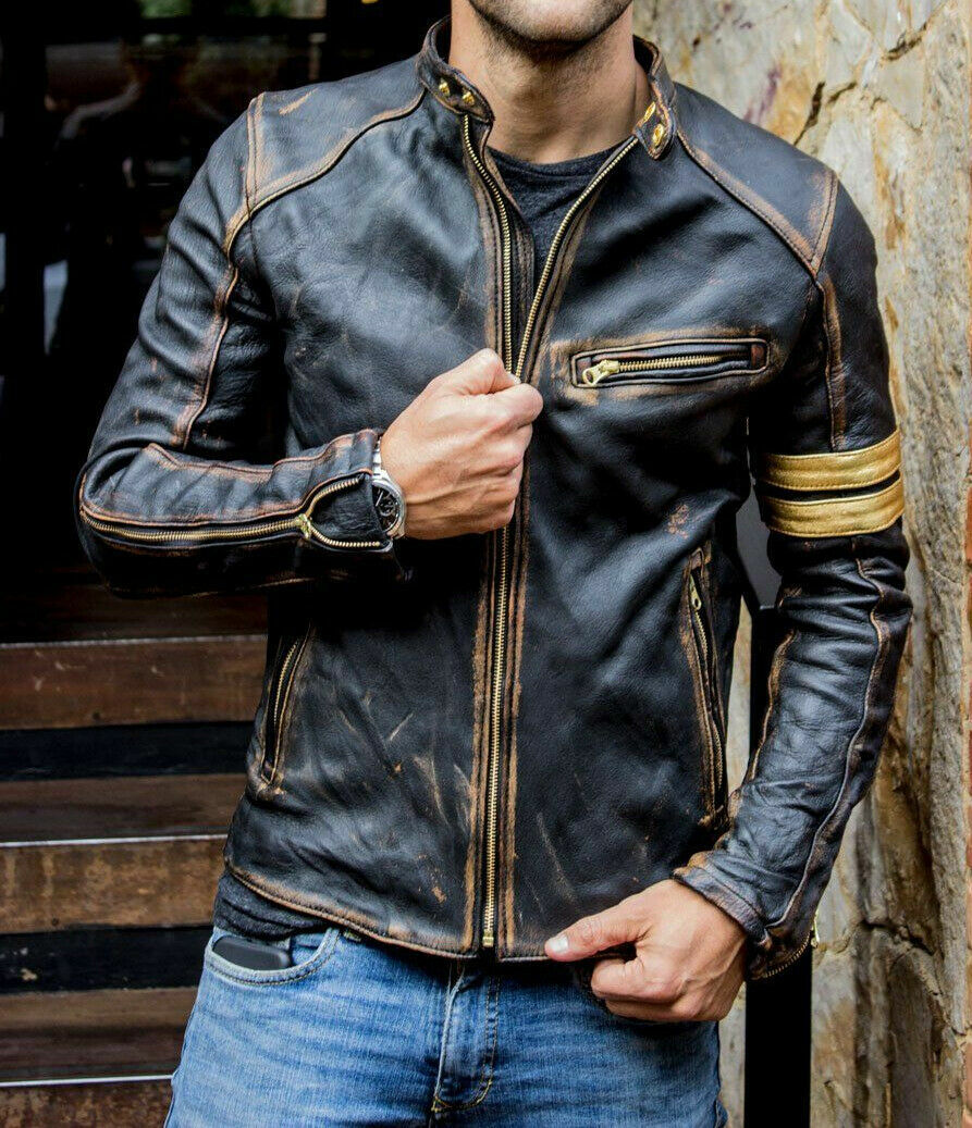 An application scenario or product detail of custom leather motorcycle jackets - Image 12
