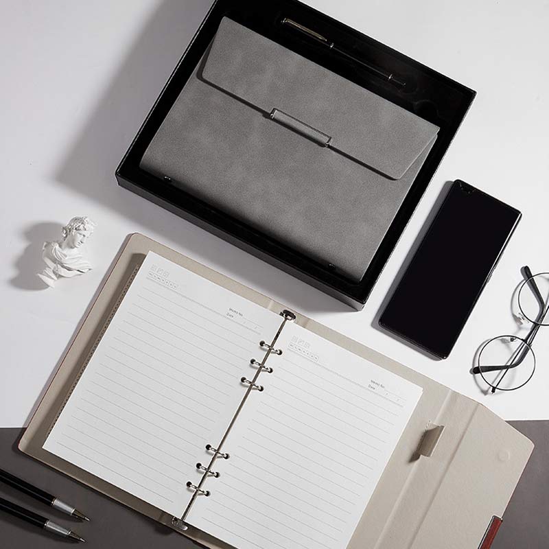 An application scenario or product detail of custom leather notebooks with logo - Image 14