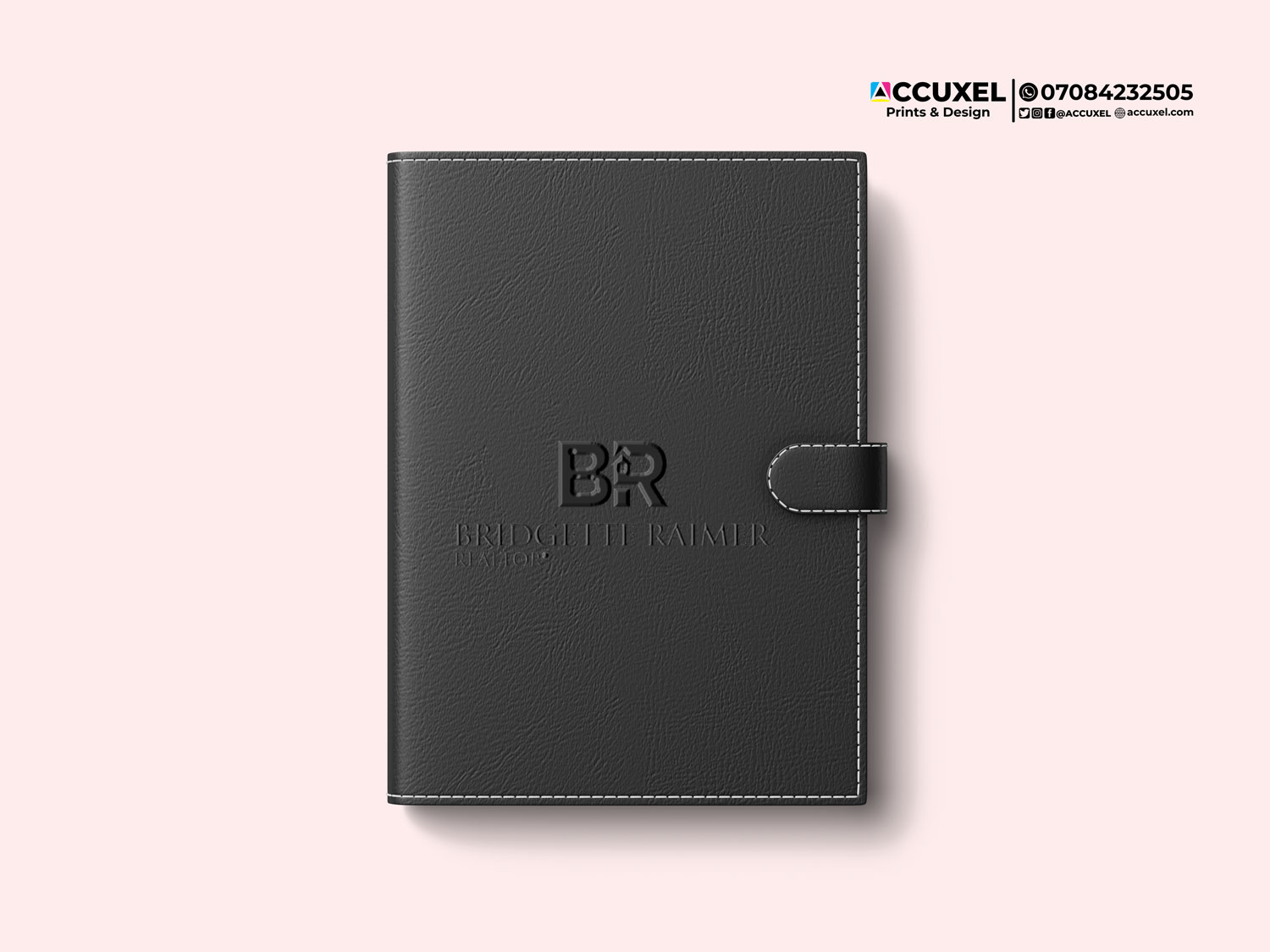 An application scenario or product detail of custom leather notepad - Image 3