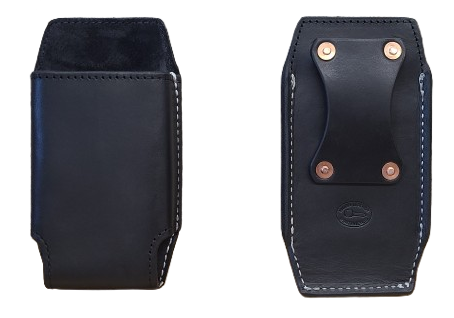 An application scenario or product detail of custom leather phone holster - Image 12