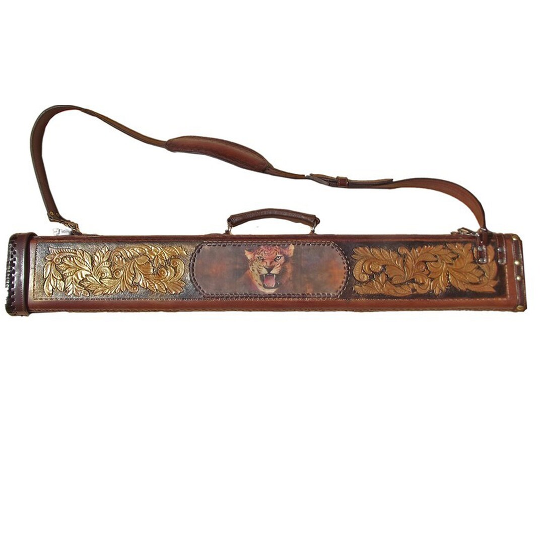 An application scenario or product detail of custom leather pool cue cases - Image 3