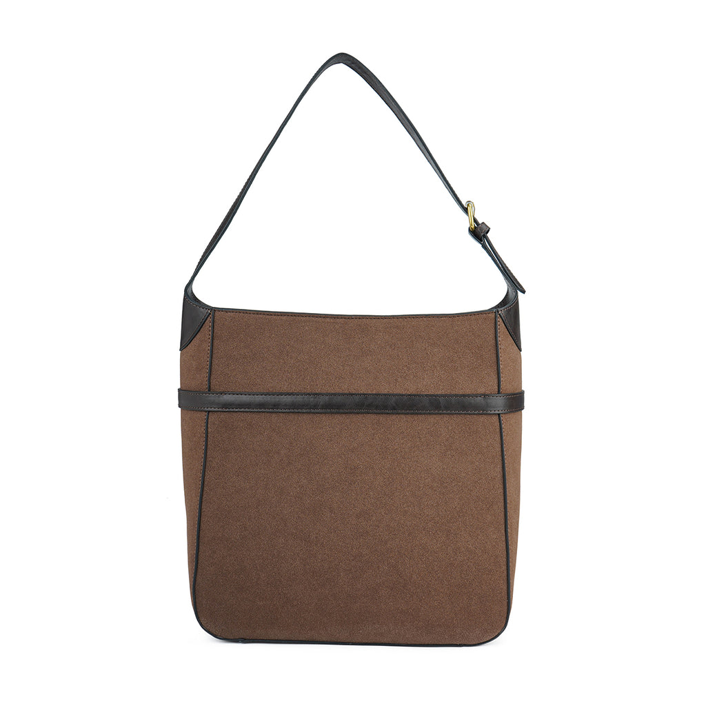 An application scenario or product detail of custom leather purses - Image 20