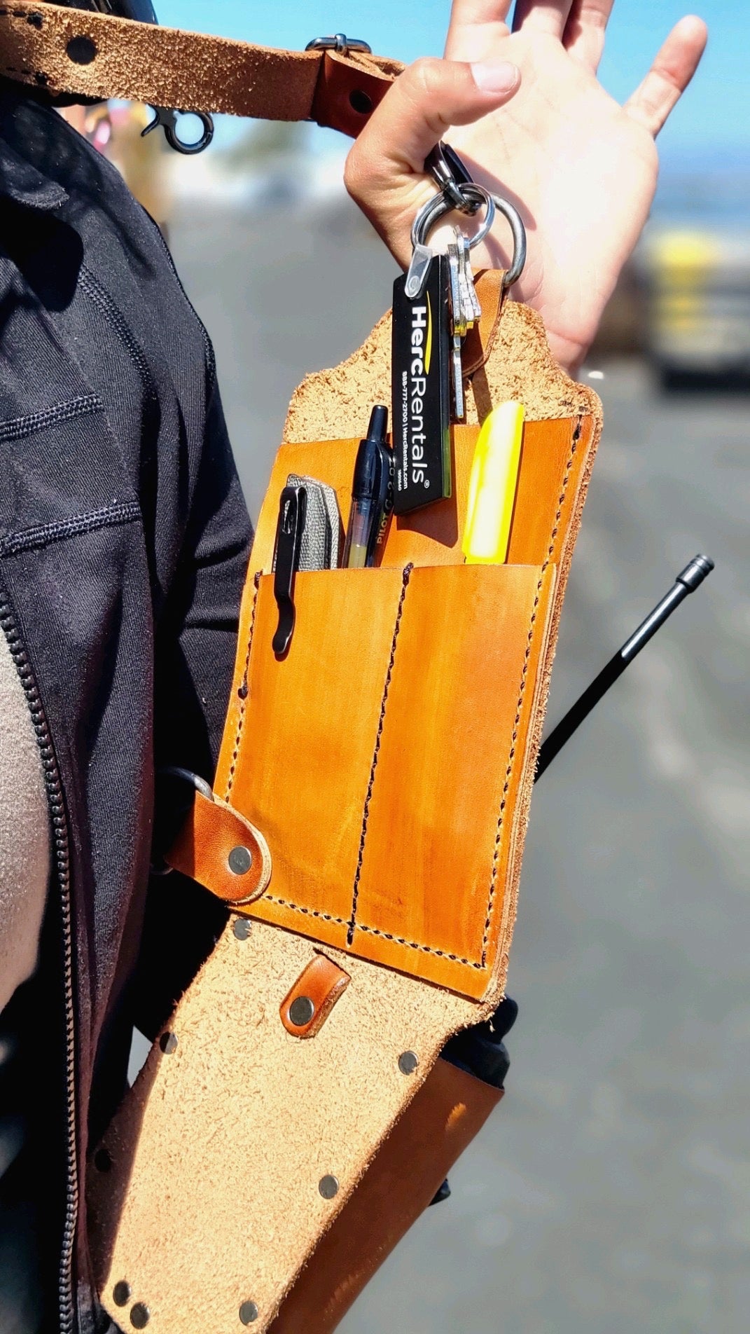 An application scenario or product detail of custom leather radio harness - Image 6