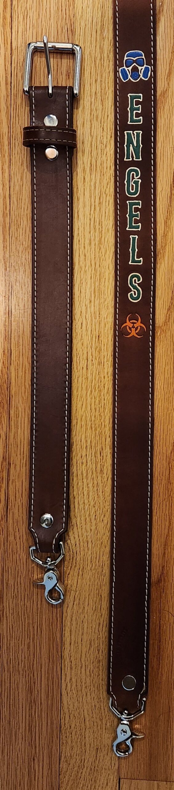 An application scenario or product detail of custom leather radio strap - Image 23