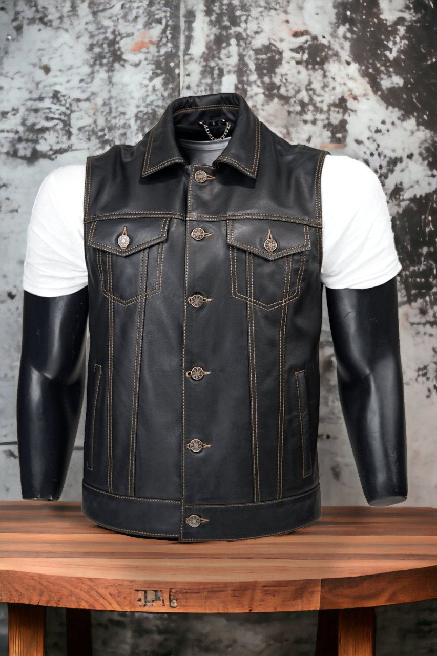 An application scenario or product detail of custom leather riding vest - Image 2