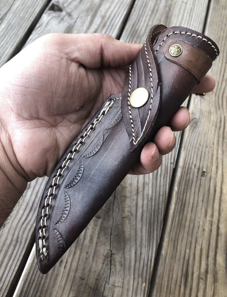 An application scenario or product detail of custom leather sheath - Image 5