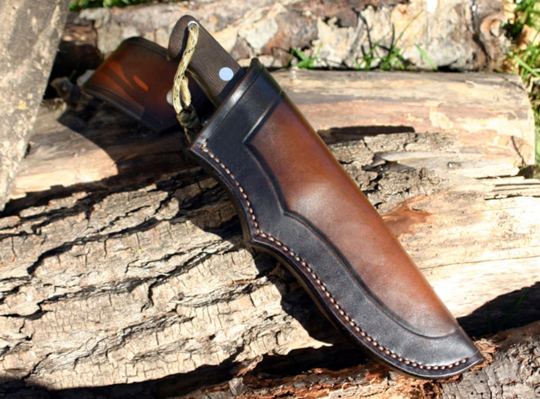 An application scenario or product detail of custom leather sheath - Image 16