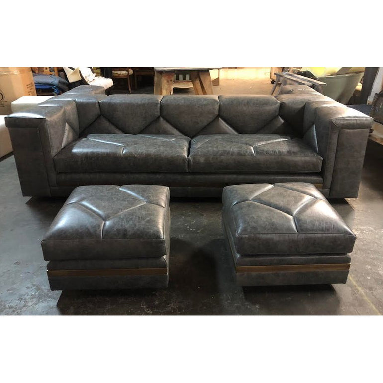 An application scenario or product detail of custom leather sofa - Image 17