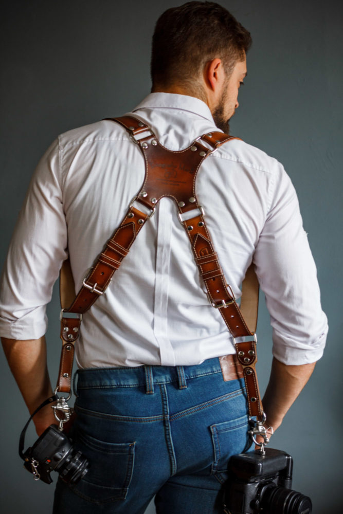 An application scenario or product detail of custom leather straps - Image 7