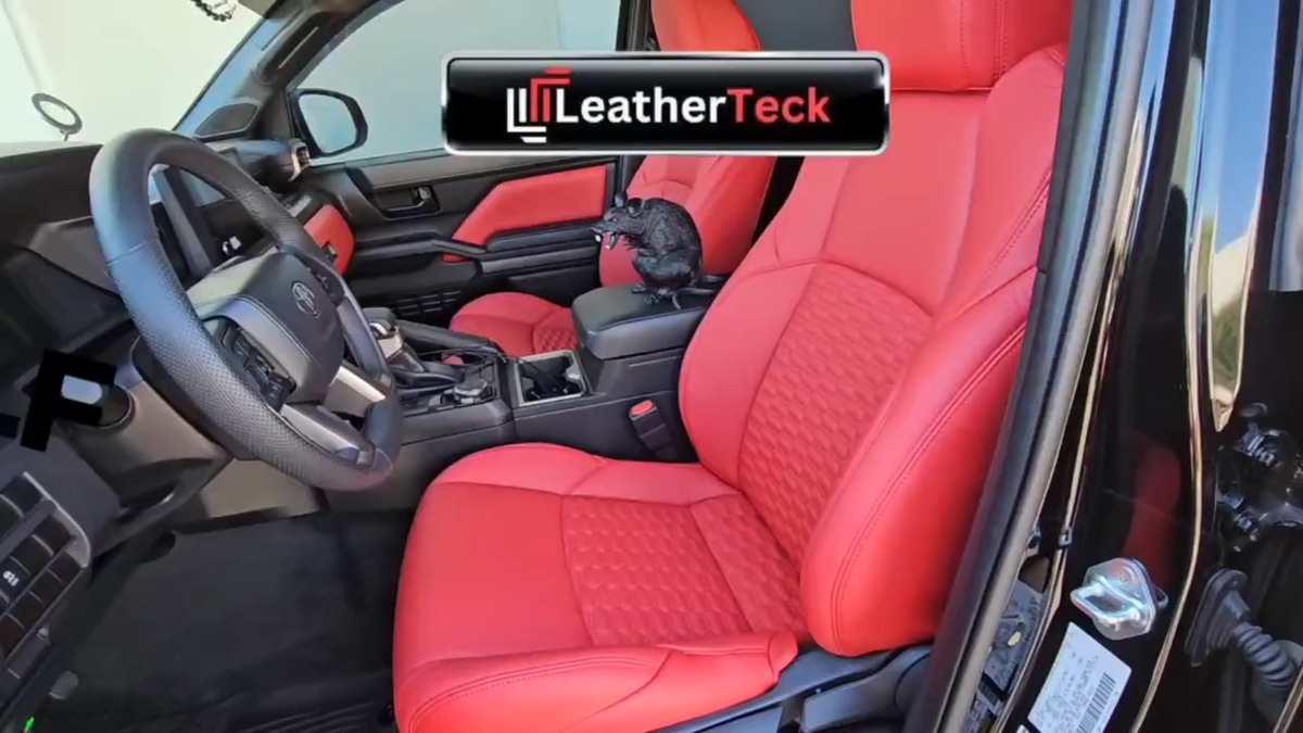 An application scenario or product detail of custom leather truck seats - Image 18