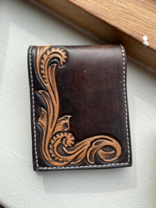 Featured image for the custom leather wallets guide