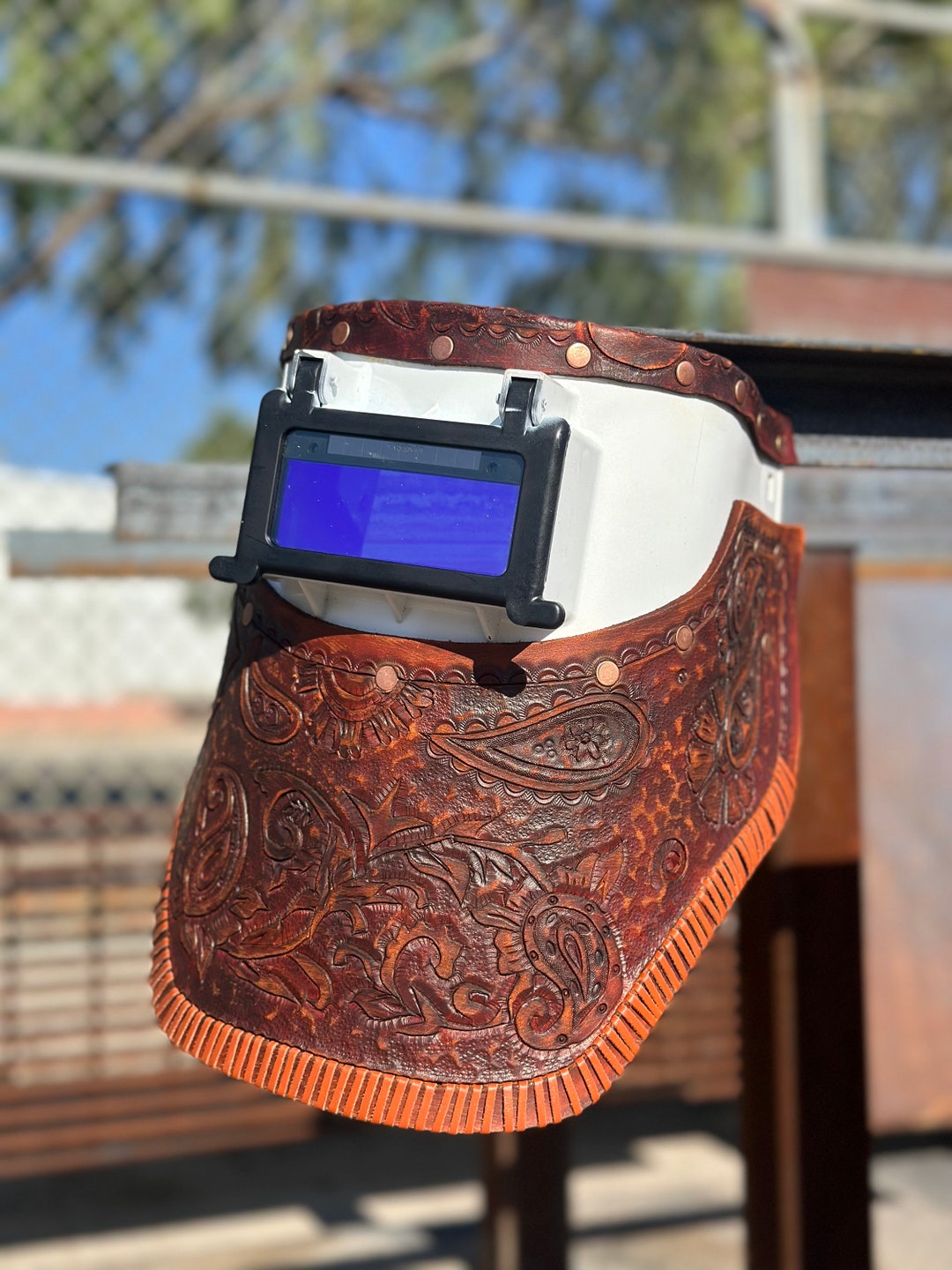 An application scenario or product detail of custom leather welding hoods - Image 19