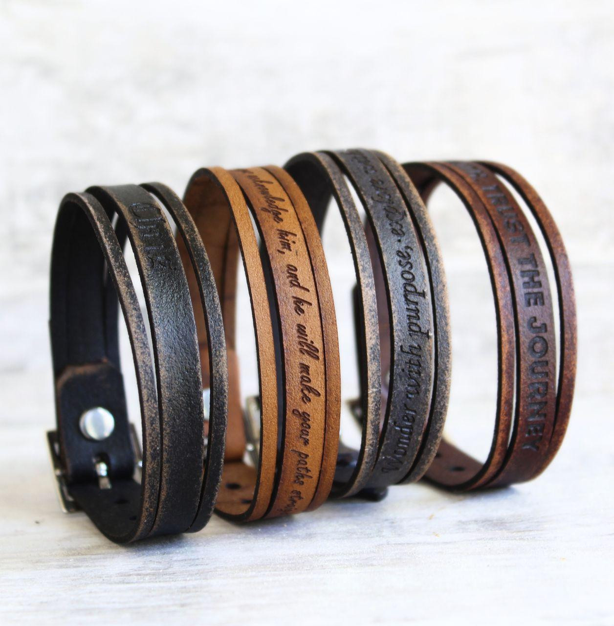 An application scenario or product detail of custom made leather wristbands - Image 16