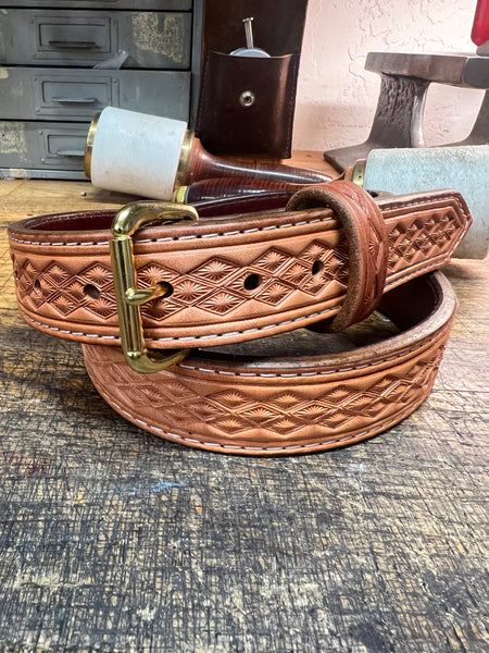 An application scenario or product detail of custom tooled leather belts - Image 10