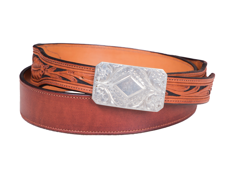 An application scenario or product detail of custom tooled leather belts - Image 15
