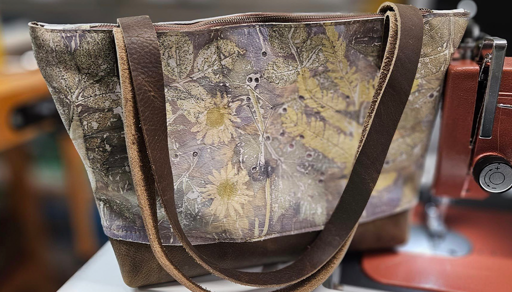 An application scenario or product detail of eco leather - Image 12
