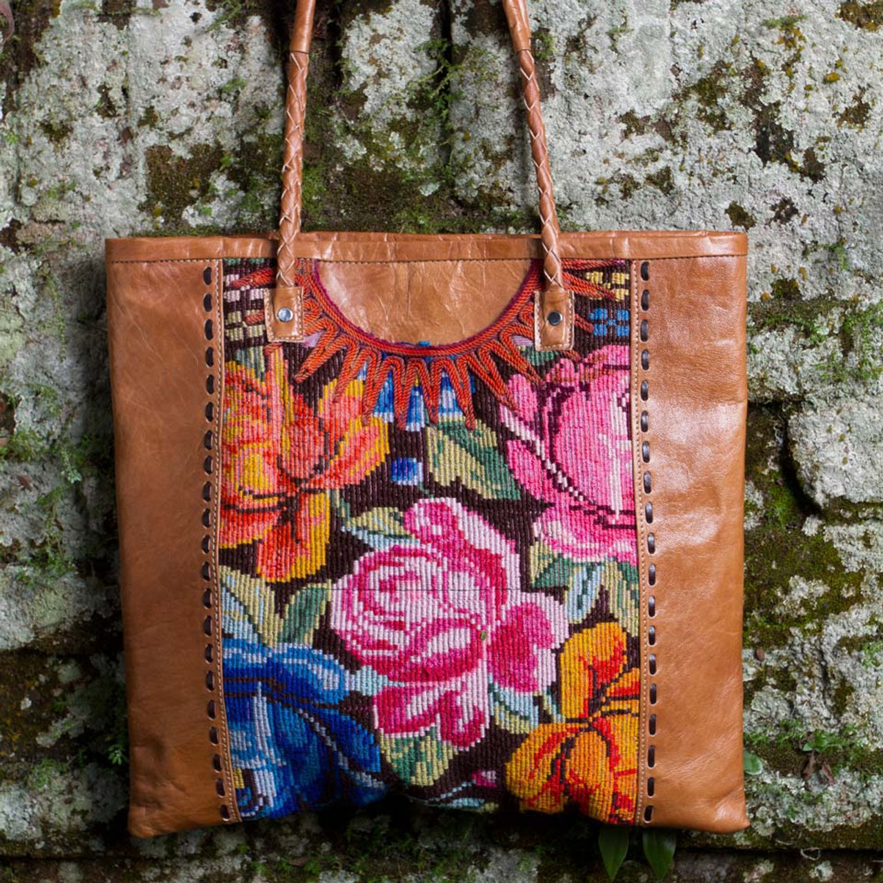 An application scenario or product detail of fair trade leather bag - Image 18