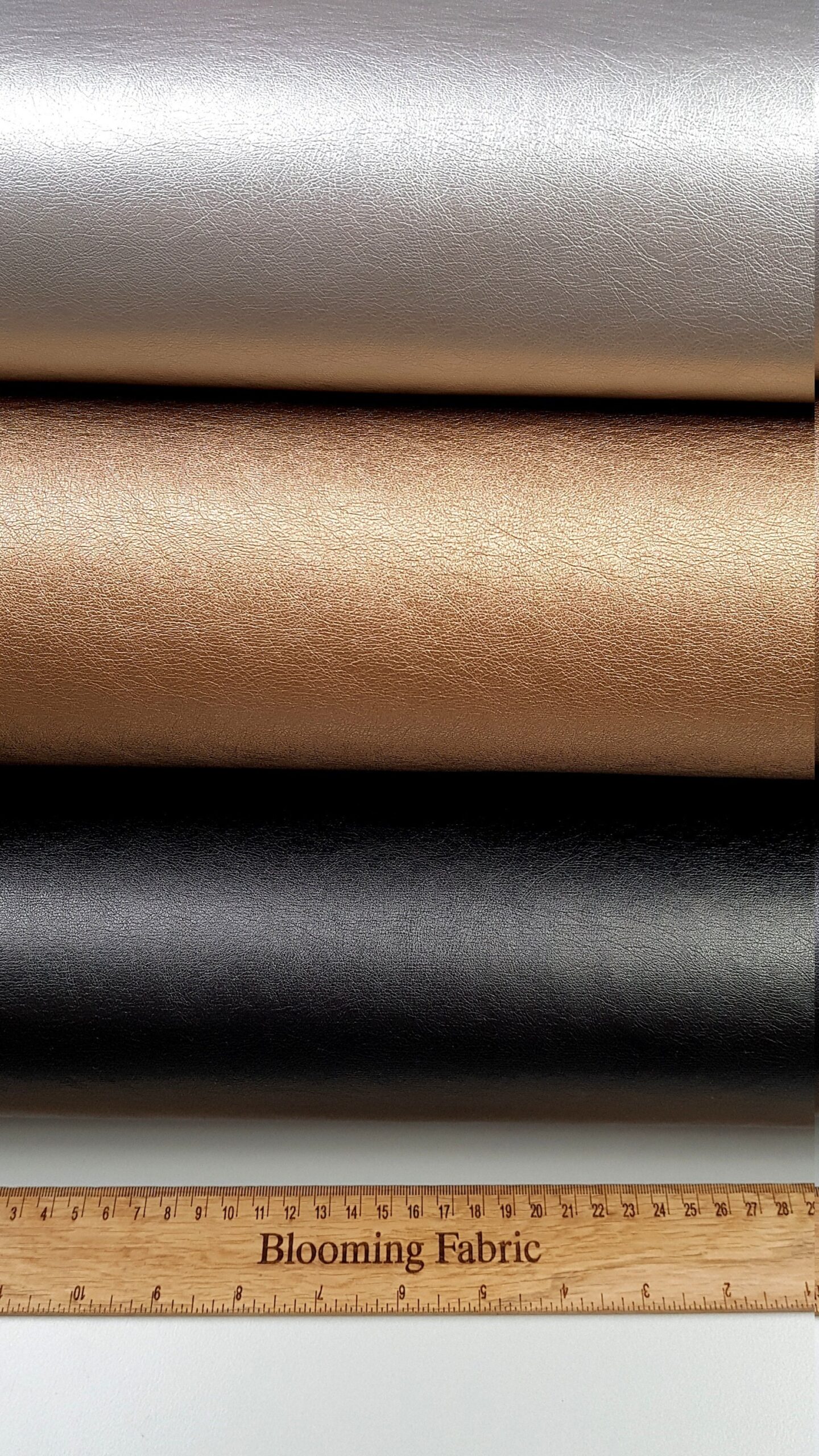 An application scenario or product detail of faux leather fabric for bag making - Image 5