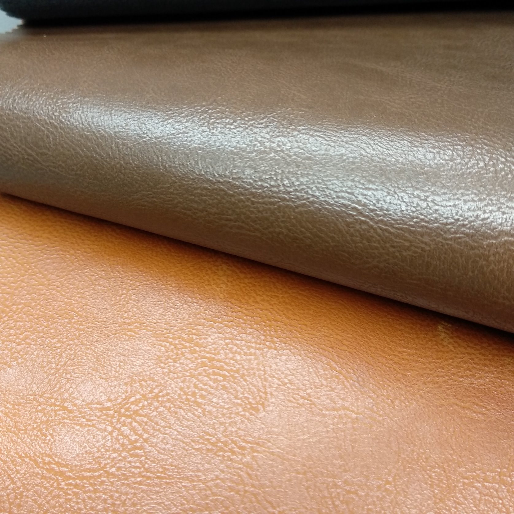 An application scenario or product detail of faux leather for shoes - Image 11