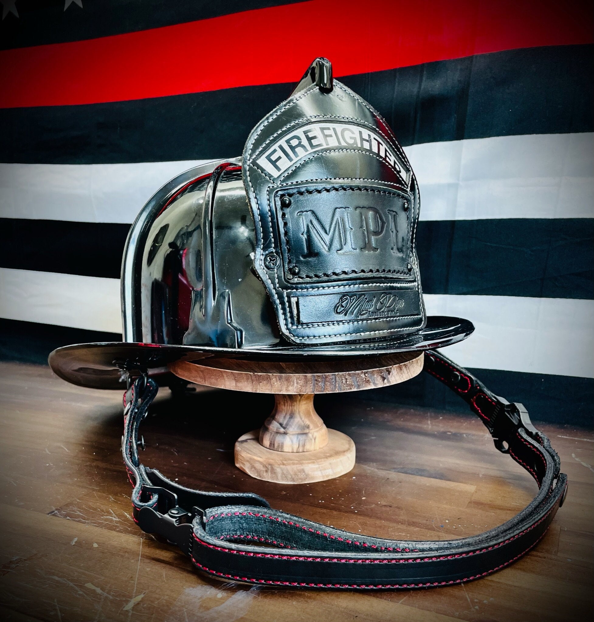 An application scenario or product detail of firefighter helmet leather chin strap - Image 19