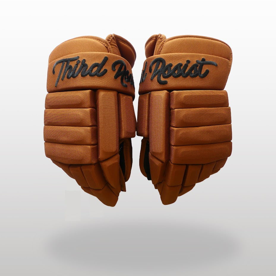 An application scenario or product detail of hockey gloves leather - Image 18
