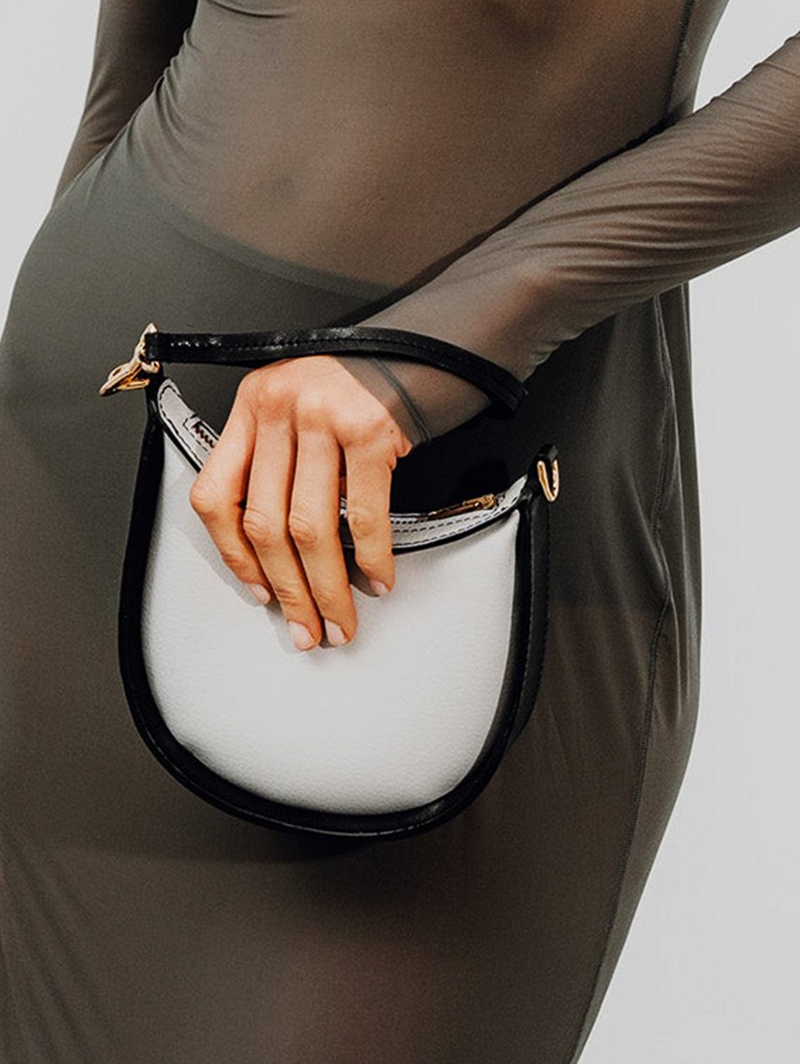 An application scenario or product detail of how to clean vegan leather - Image 17