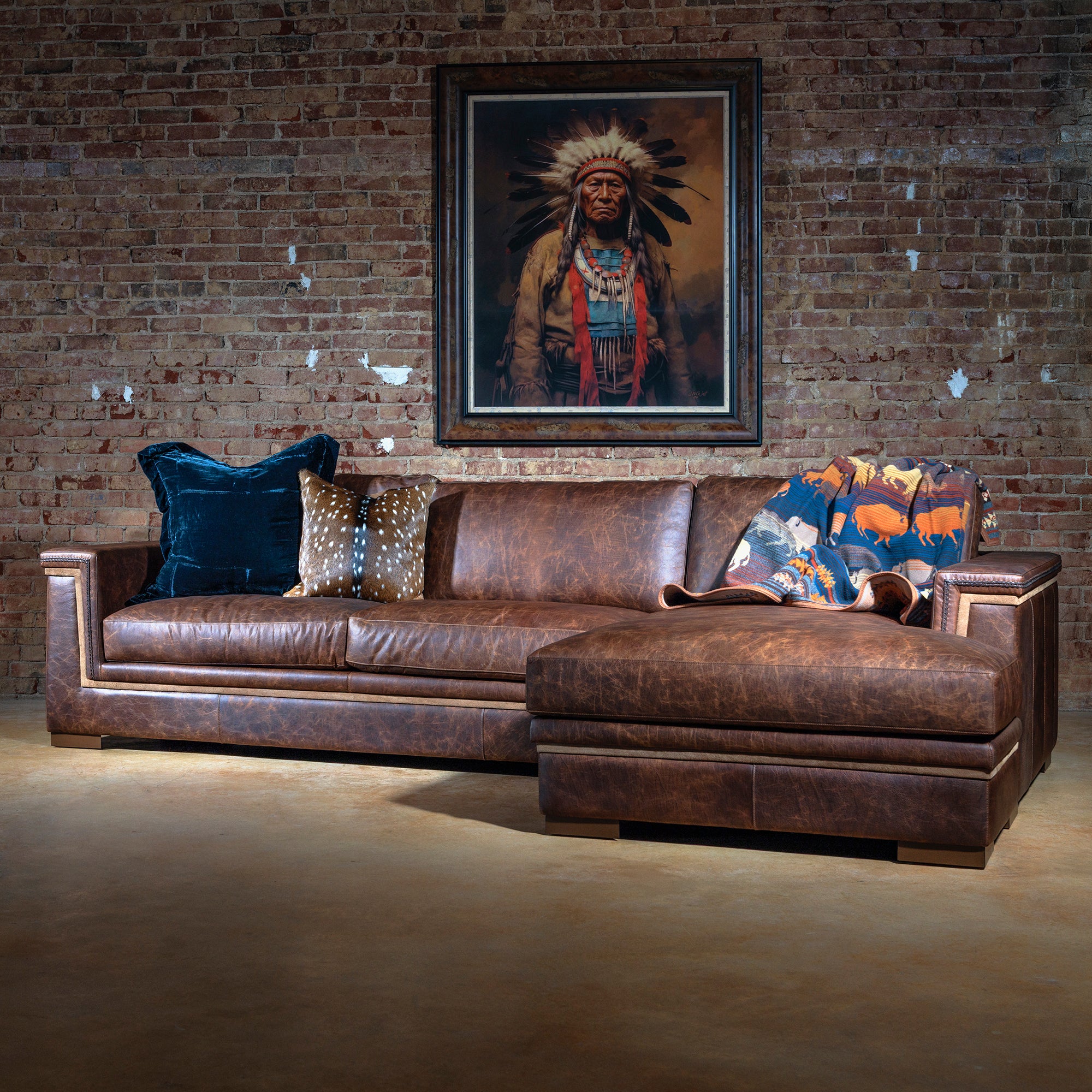 An application scenario or product detail of leather and suede sofa - Image 6