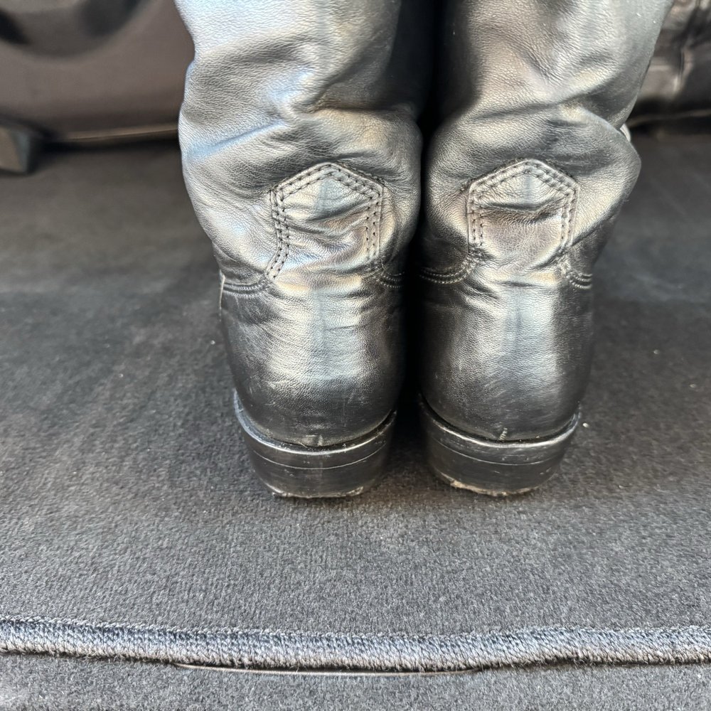 An application scenario or product detail of leather cleaning service near me - Image 15