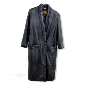 Featured image for the leather coat cleaning service guide