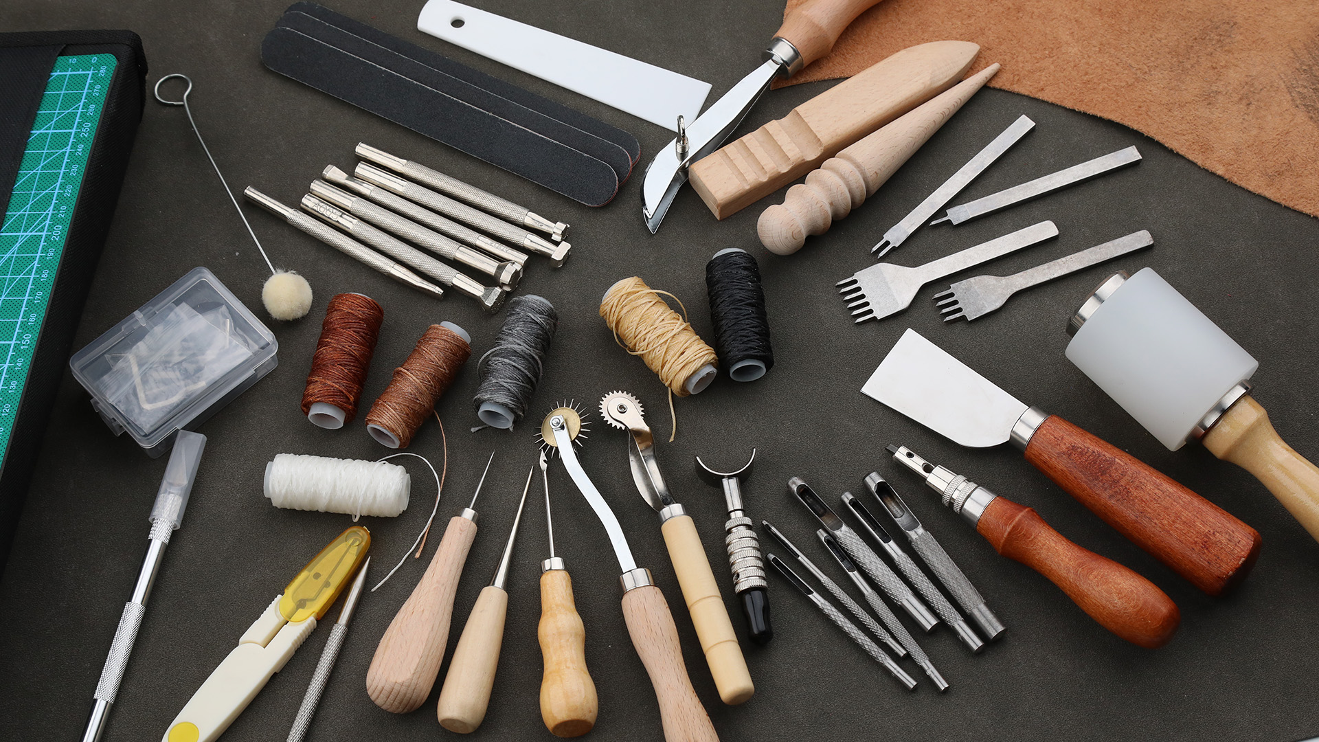 An application scenario or product detail of leather craft tools and supplies - Image 13