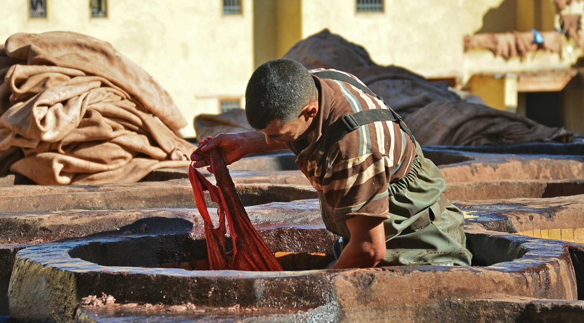 An application scenario or product detail of leather dyeing service - Image 10