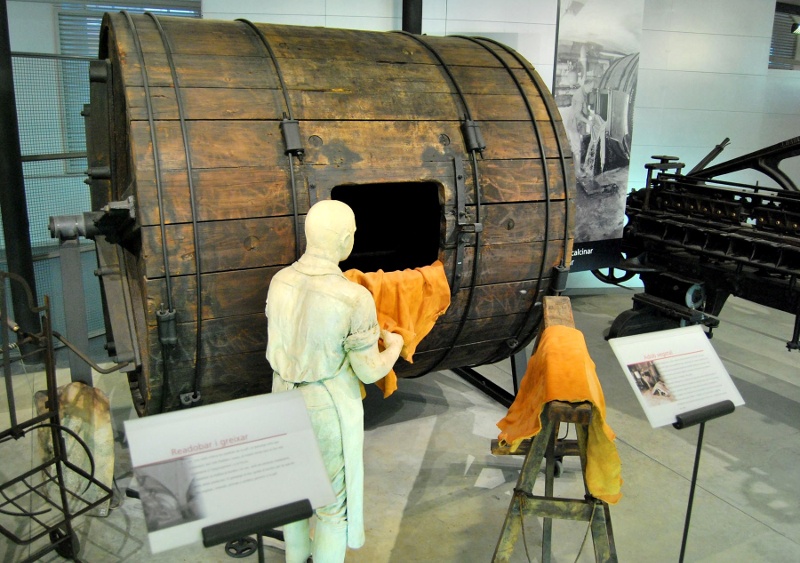 An application scenario or product detail of leather dyeing service - Image 12