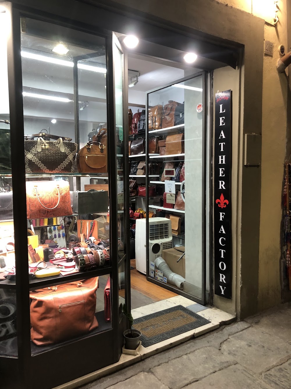 An application scenario or product detail of leather factory firenze - Image 8