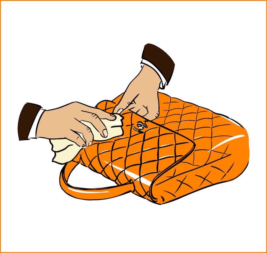 An application scenario or product detail of leather handbag cleaning service - Image 14