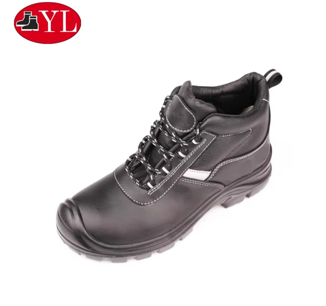 An application scenario or product detail of leather lining shoes - Image 12