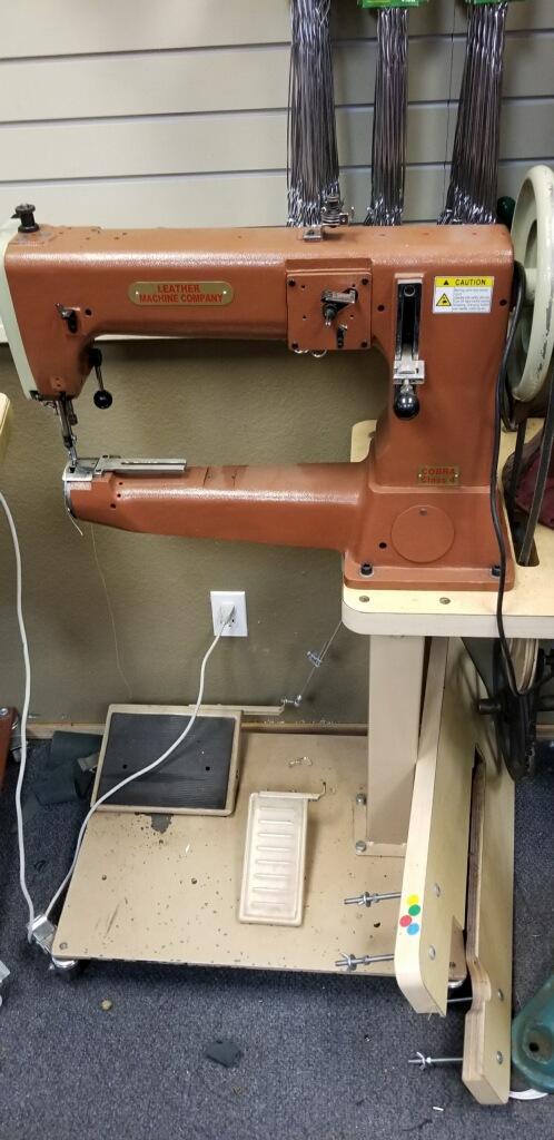 An application scenario or product detail of leather machine company cobra class 4 - Image 17