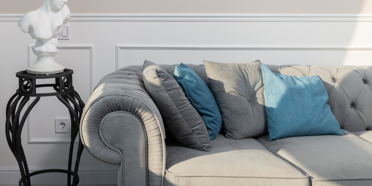 An application scenario or product detail of leather sofa vs microfiber - Image 22