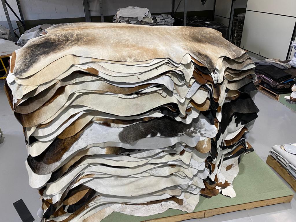 An application scenario or product detail of leather wholesale hides - Image 5