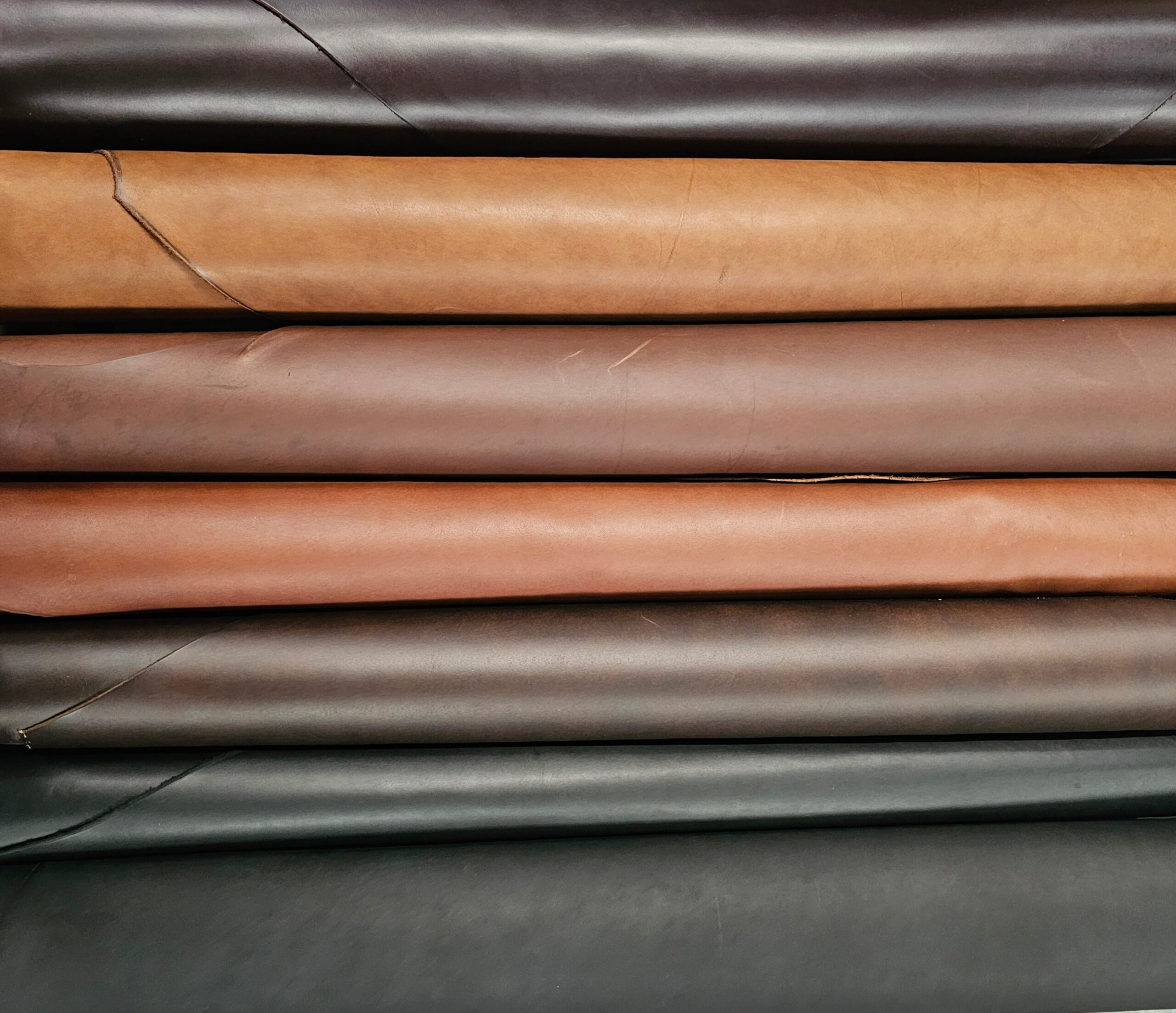 An application scenario or product detail of maker's leather supply - Image 21