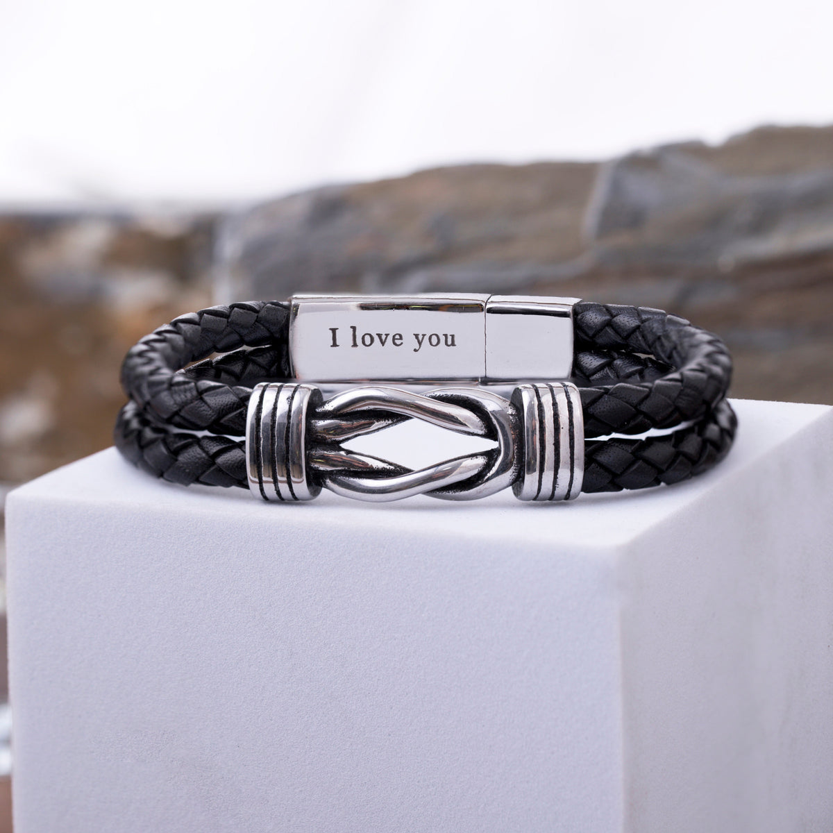 An application scenario or product detail of mens custom leather bracelets - Image 12